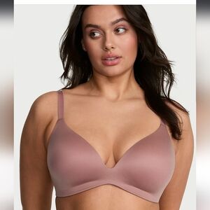 Victoria's Secret Bra Infinity Flex Lightly Lined  Wireless Nostalgia Rose 32B